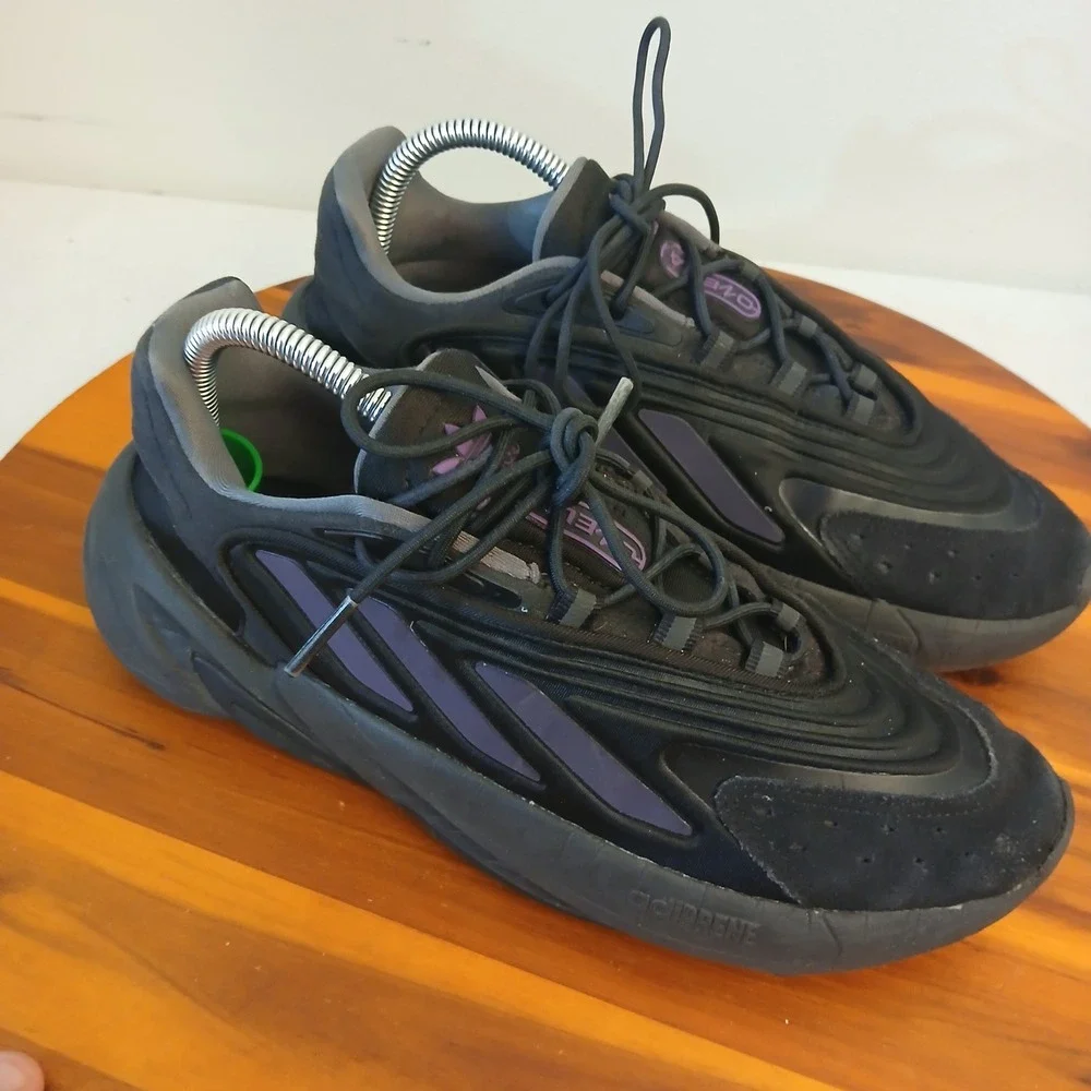 adidas Ozelia Mens Size 8 Black Running Shoes Sneakers HR1171